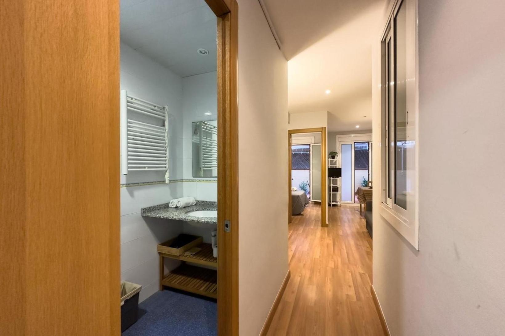 Ferienwohnung Fuer 3 Personen Ca 38 Qm In Barcelona-gracia, Costa Brava Costa Del Maresme Apartament *